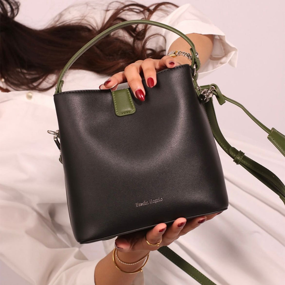 Black & olive Green On the Go